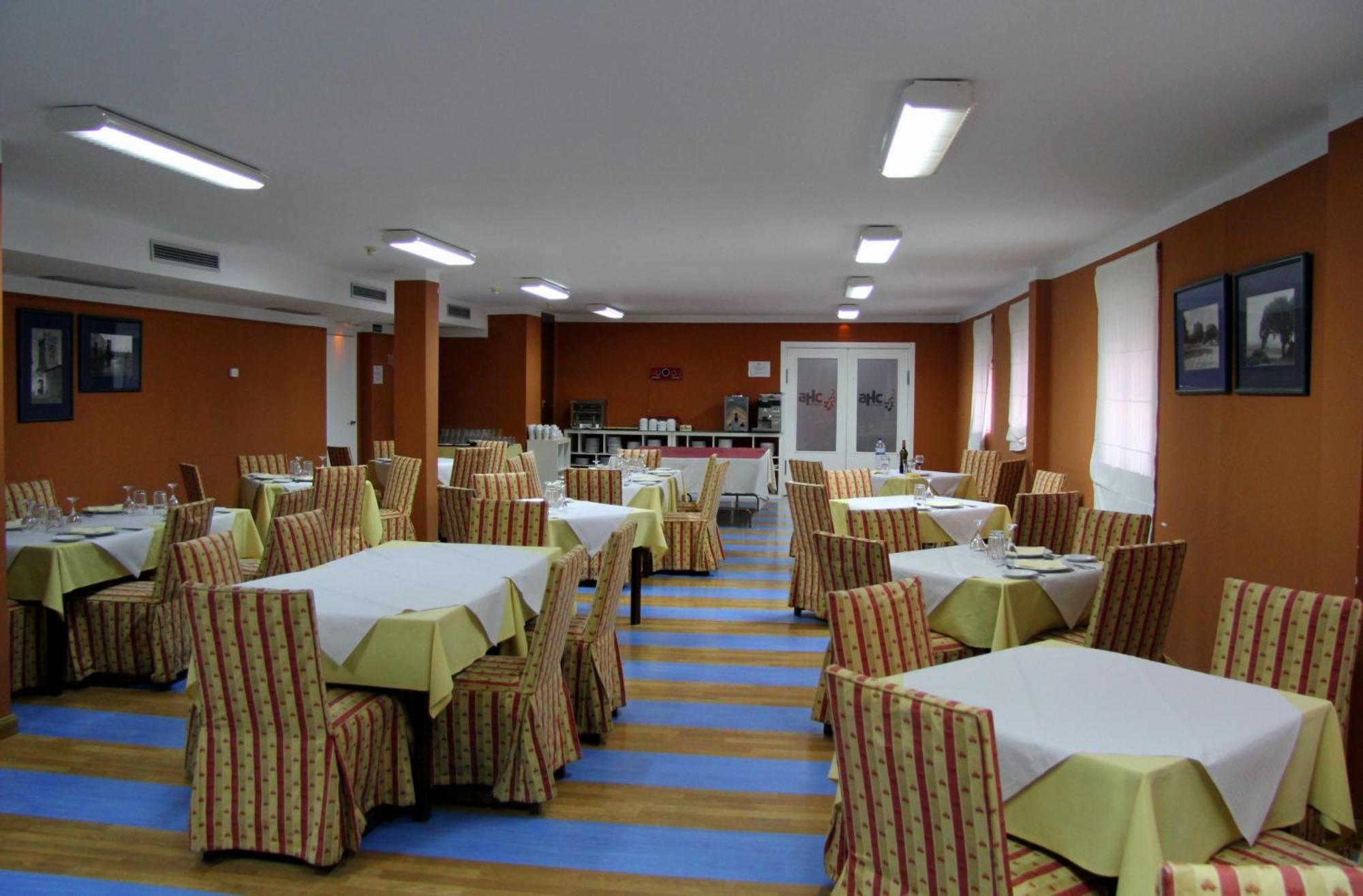 Ahc Hoteles Касерес Экстерьер фото