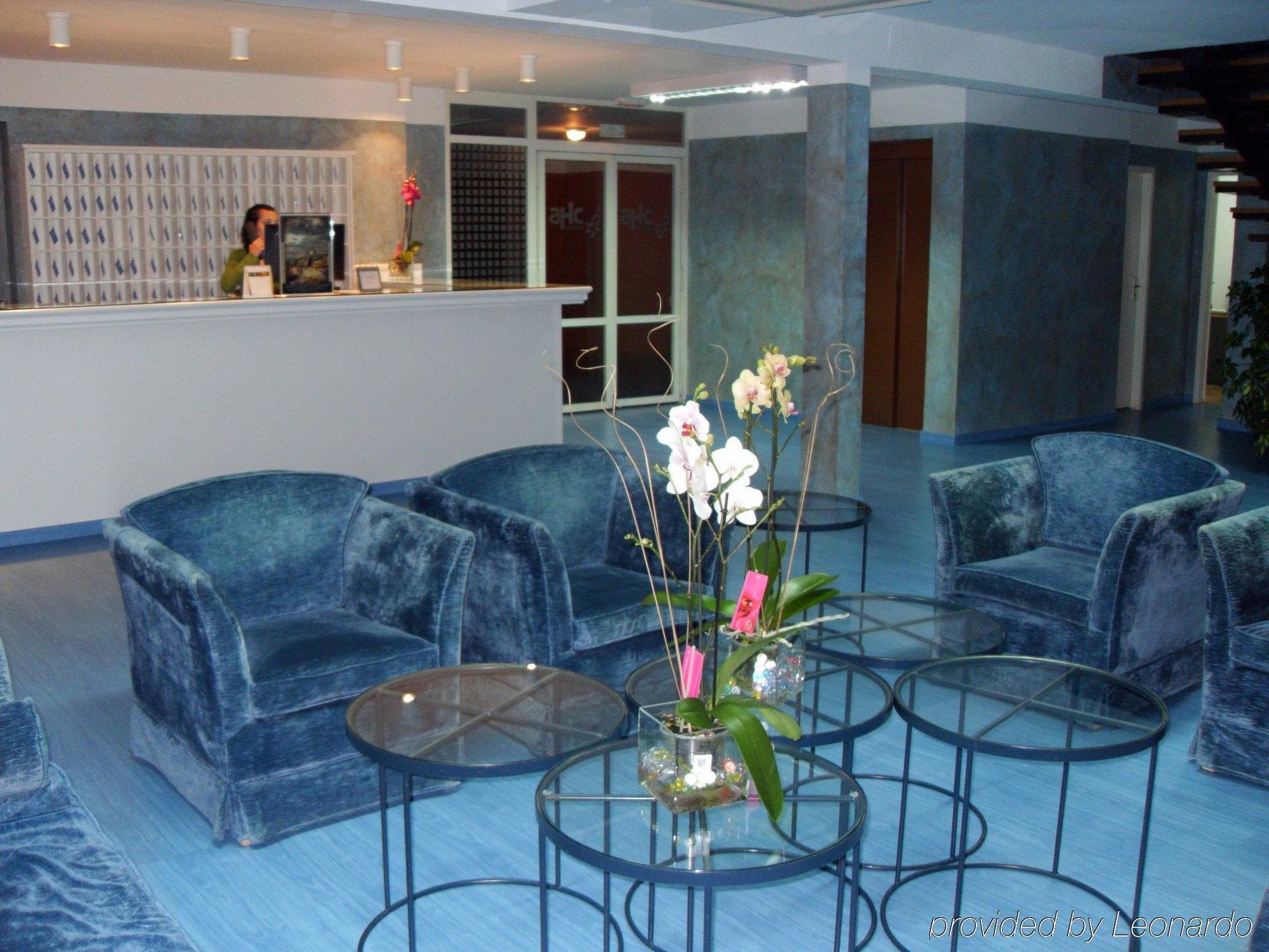 Ahc Hoteles Касерес Интерьер фото